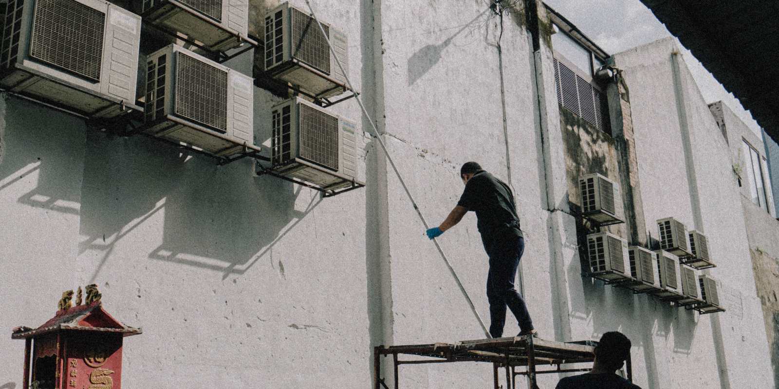 Why Does My Business Get Dustier When the HVAC Runs More Often?