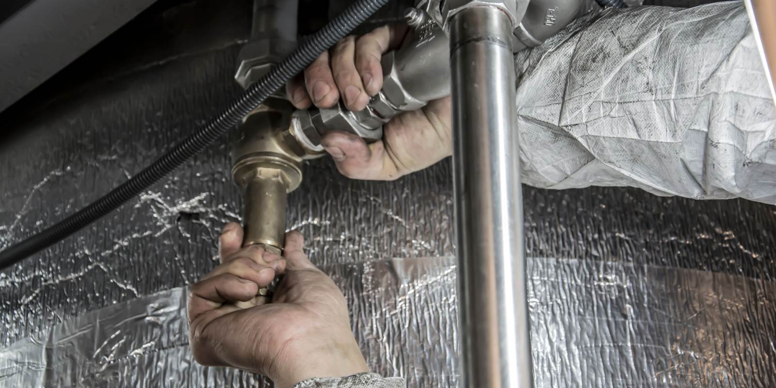What Should a Business Do If a Pipe Bursts Over the Weekend?