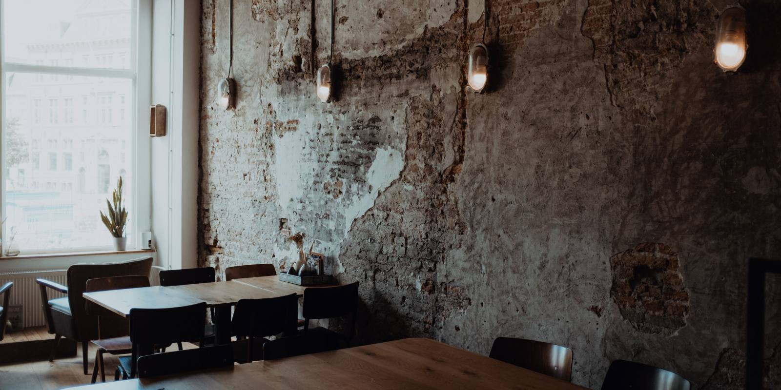 What Happens When a Restaurant's Dishwasher Leaks During Business Hours?